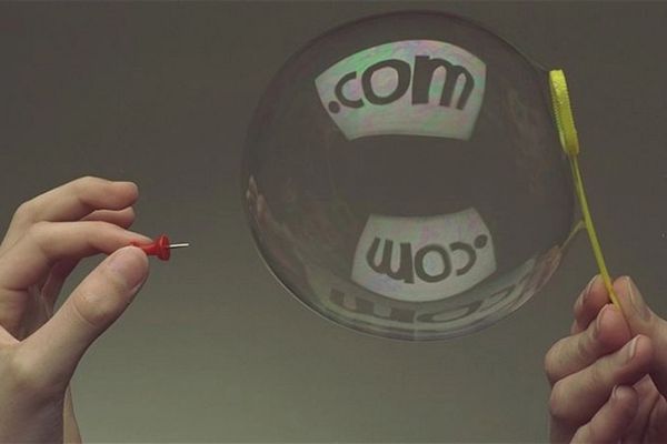 Bong bóng dotcom là gì?