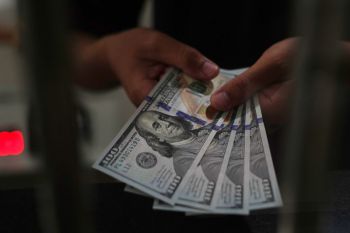 Cuộc biểu tình đồng đô la không ngừng tăng?